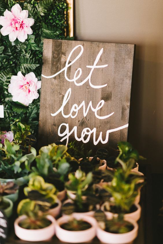 adaymag-essential-details-every-spring-wedding-ideas-needs-04