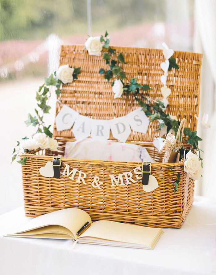adaymag-essential-details-every-spring-wedding-ideas-needs-20