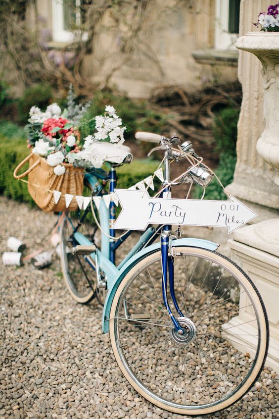 adaymag-essential-details-every-spring-wedding-ideas-needs-22