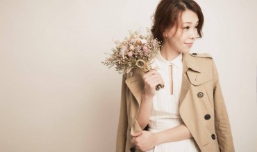 Dry Flower Bouquet by Splendorgrass Florist