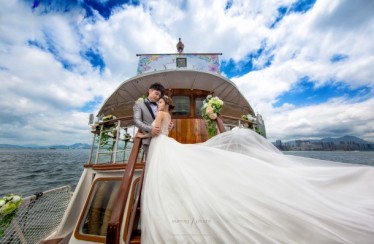 The Knot of Love with Siuming Photo