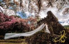 HOW TO PICK YOUR PRE-WEDDING PHOTOGRAPHER ?