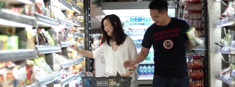 充滿食、食、食的Childhood Video