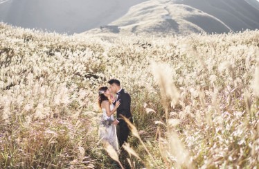 KAREN + BILLY PROPOSE MARRIAGE SUNSET PEAK CABINS LANTAU PRE-WEDDING