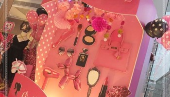 Barbie get married!