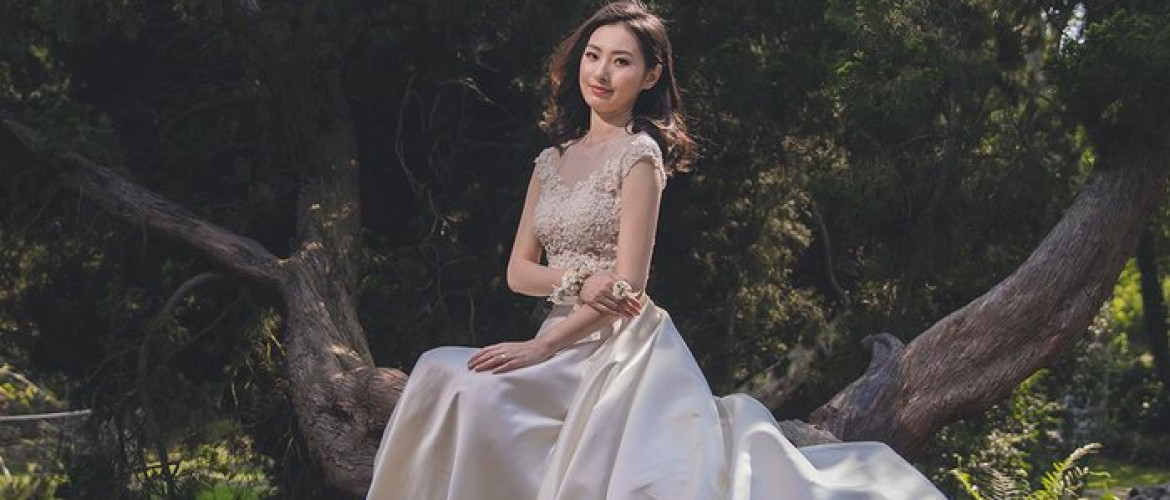 矮個子婚紗很難拍？這4個姿勢讓妳瞬間變成170