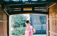 Kimono is always a good choice for engagement session in Japan!