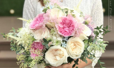 Fresh flower bouquet for Shuyi