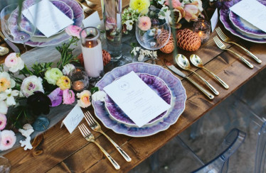 12 Ultra Violet Wedding Details for the Pantone-Obsessed