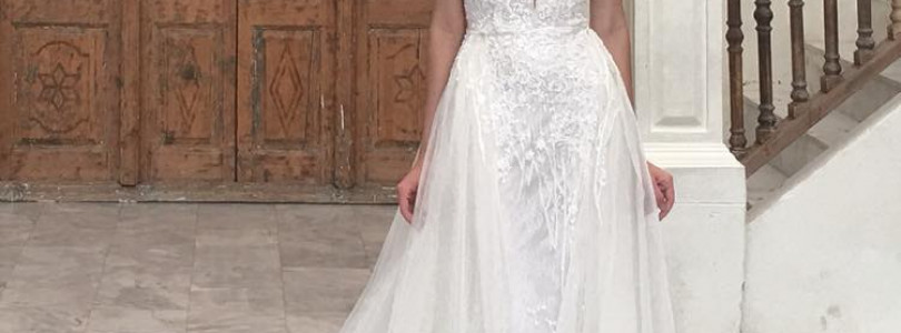 ONE DRESS • TWO STYLES