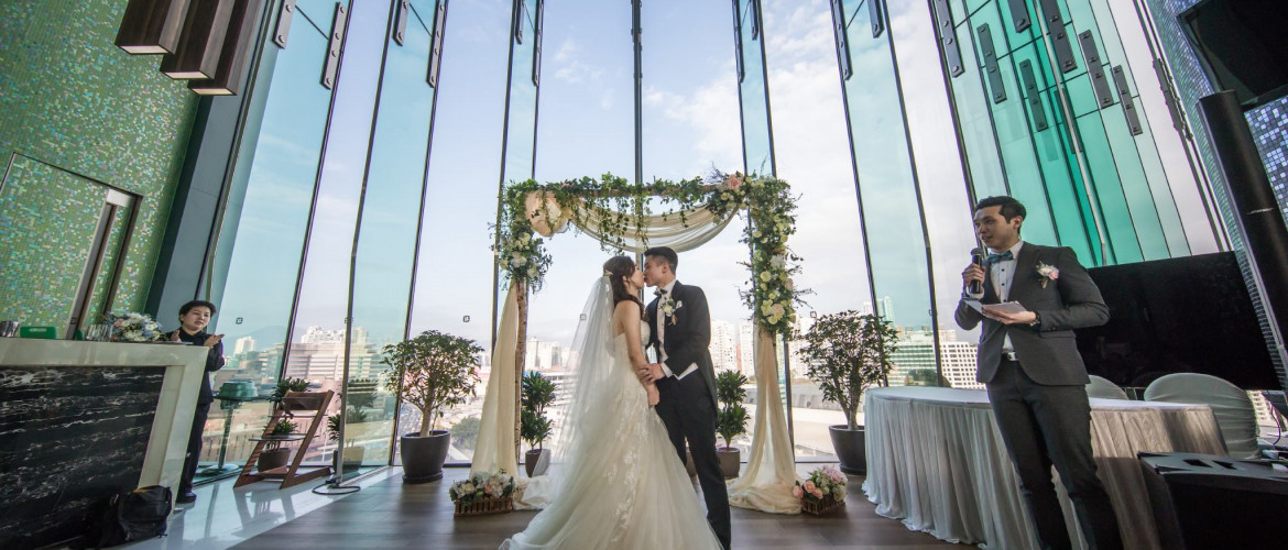 Catherine and Kan wedding day photo