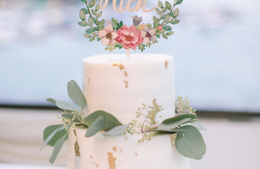 給自己親手做的結婚蛋糕