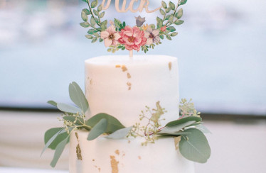 給自己親手做的結婚蛋糕