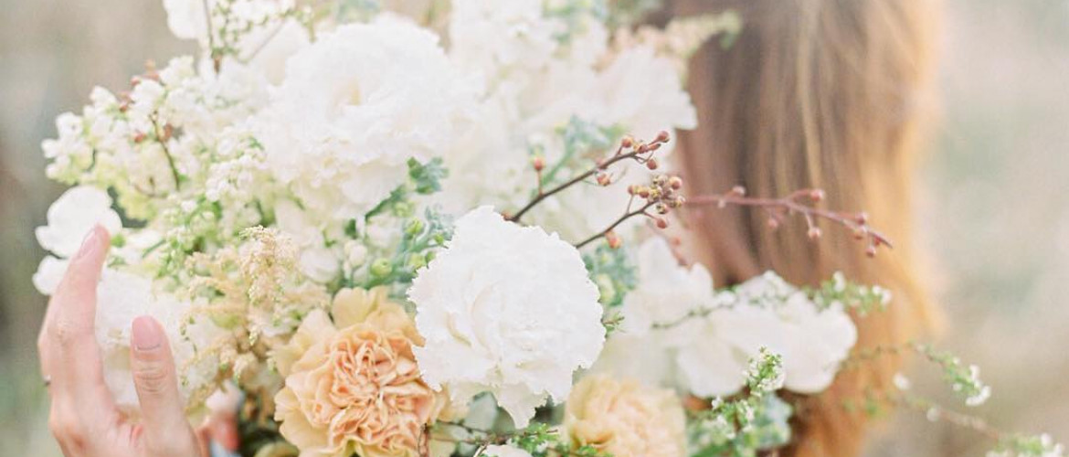 Gorgeous bouquet by Flos on the Folk