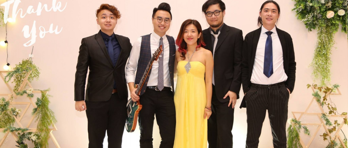 A soft breezy Classic Cover while Guests enjoying Banquet