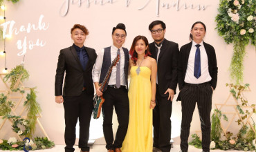 A soft breezy Classic Cover while Guests enjoying Banquet
