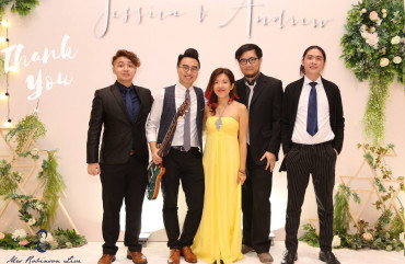 A soft breezy Classic Cover while Guests enjoying Banquet