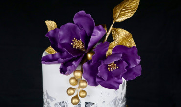 Metallic Engagement Cake!