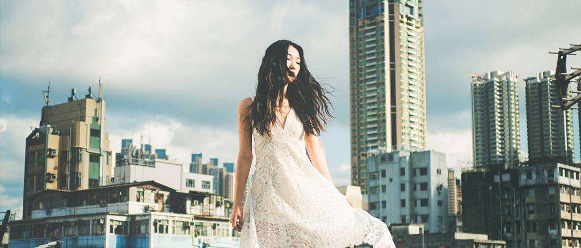 誰說婚紗照一定要裙擺白婚紗大教堂？