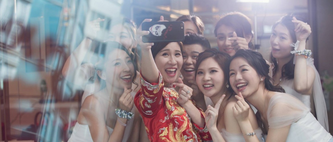 『Selfie』已經成為一個婚禮好重要嘅環節