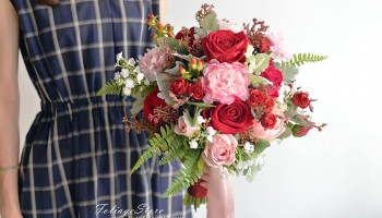 Artificial Bouquet