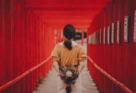 Dried flower bouquet.